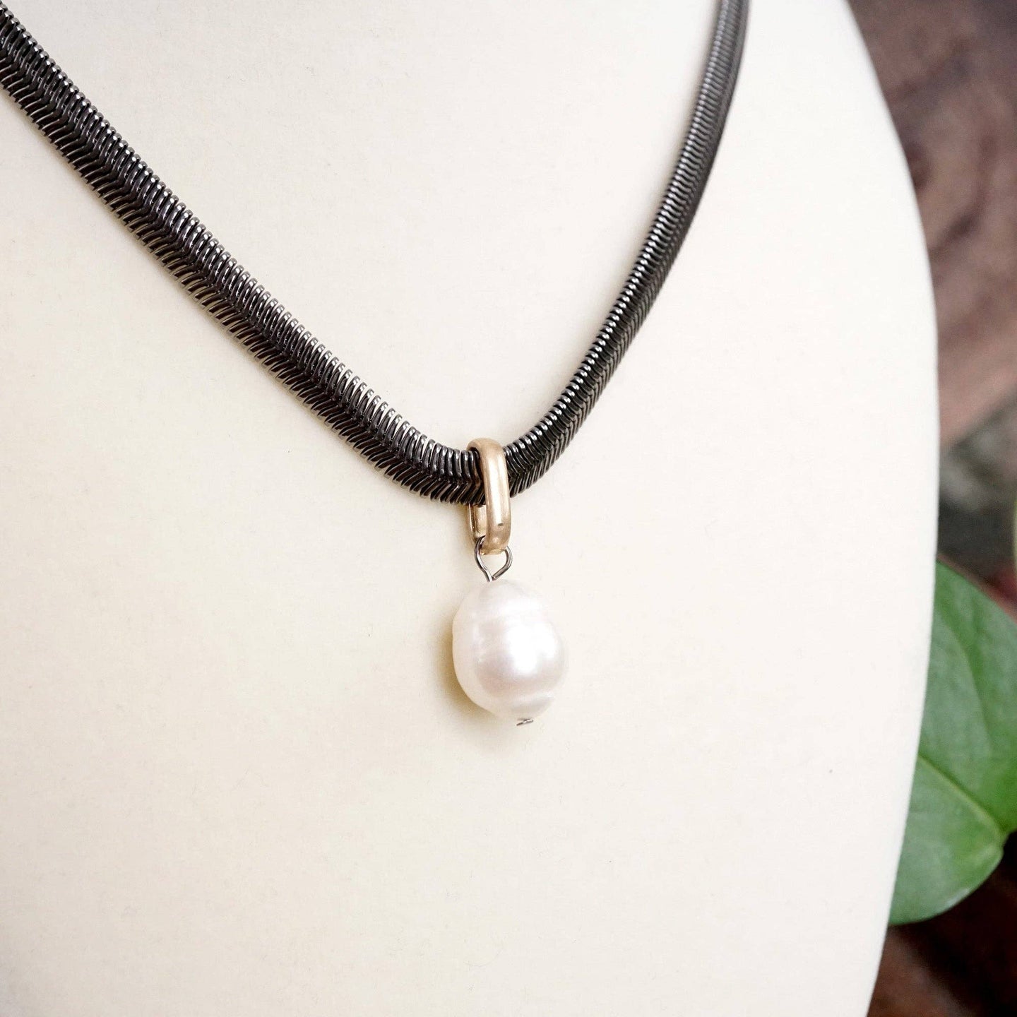 Classic Herringbone Necklace with a Freshwater Pearl